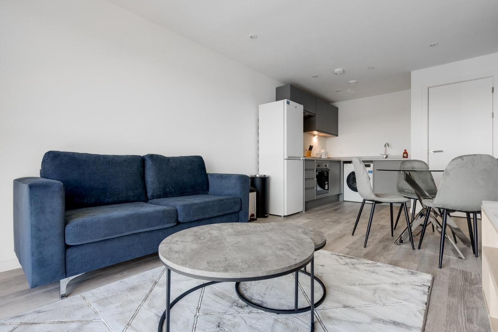 Comforting City Retreat In Vauxhall - No Wifi Liverpool Exterior foto